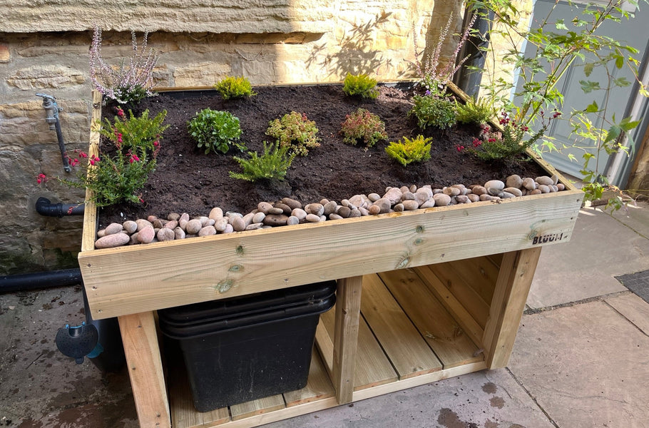 Low & Deep Recycling Store with Green Roof: Space-Saving Storage That Enhances Your Garden