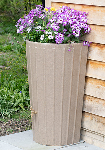Water butt with planter top 