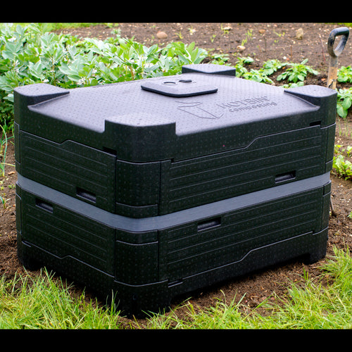 The HOTBIN Mega 450L hot composter