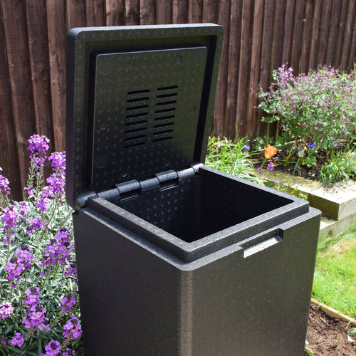 Easy to use lid with the HOTBIN Mini 100L hot compost bin, for food, pet and garden waste 