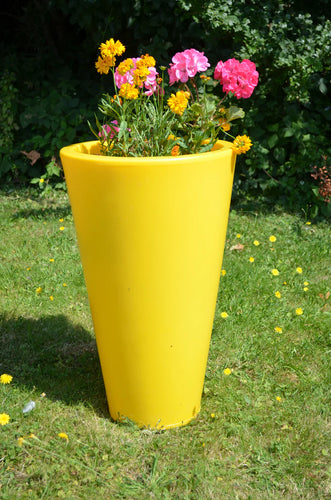 Ashwell Garden Planter - multiple colours available. Indoor outdoor planters. MDPE plastic planters. Contemporary plant pots. Weather-resistant planters, made in the UK