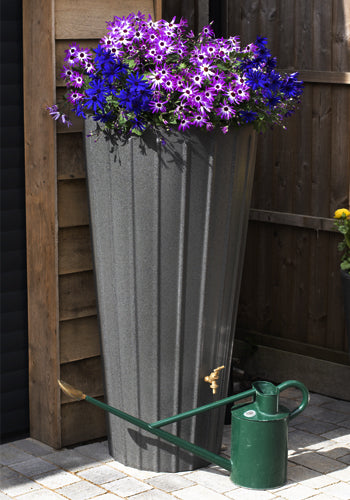Cosmopolitan Water Butt with Planter. Rainwater harvesting, made in the UK, frost resistant. Garden water storage, modern water butt 